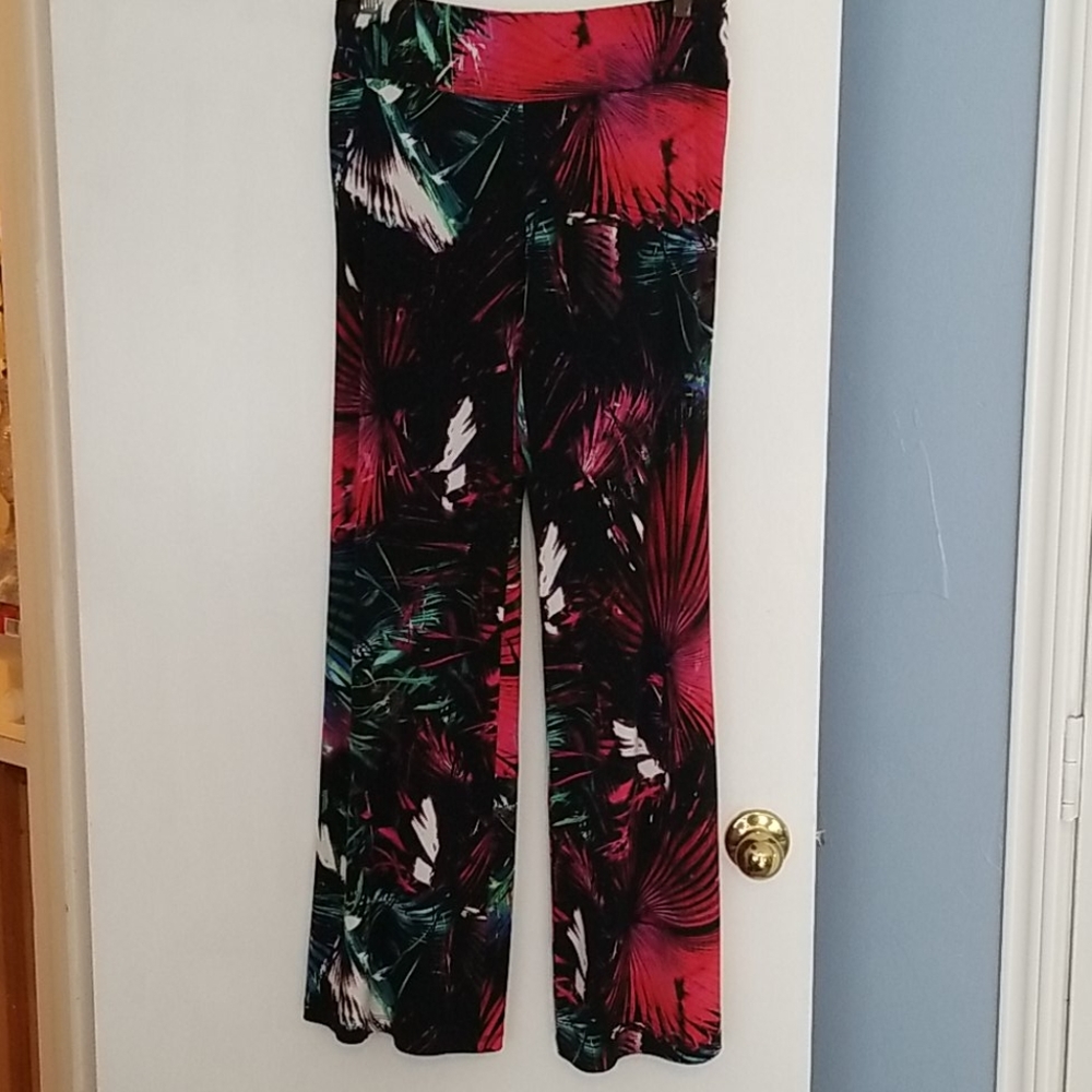 Women’s Tropical Print Wide-Leg Pants - Black & Pink